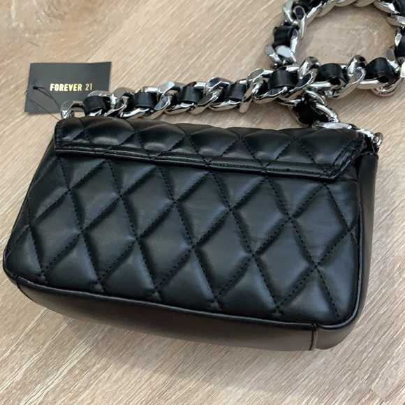Forever 21 quilted purse - Picture 10 of 11